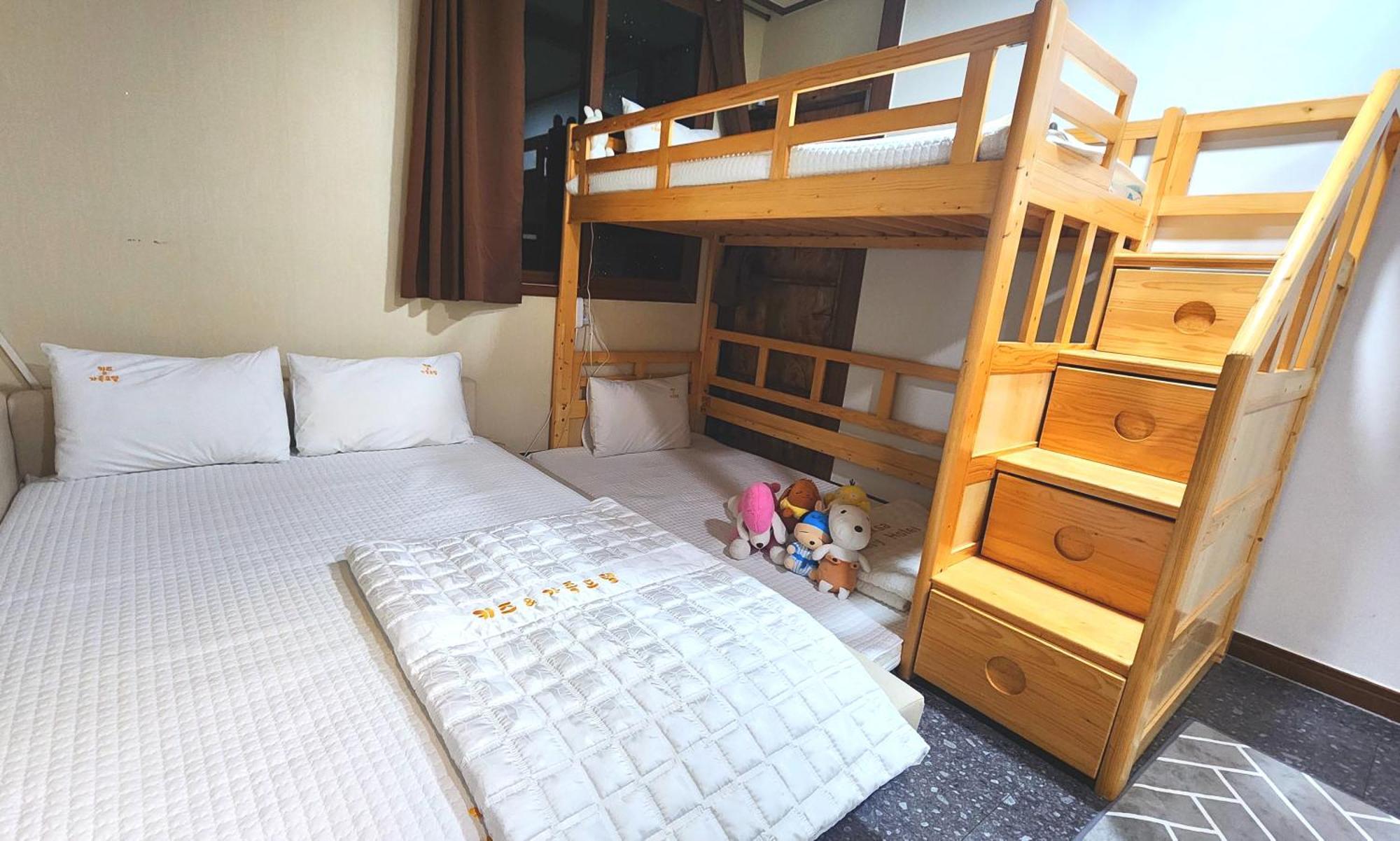 Kids & Family Hotel Gyeongju Exterior foto